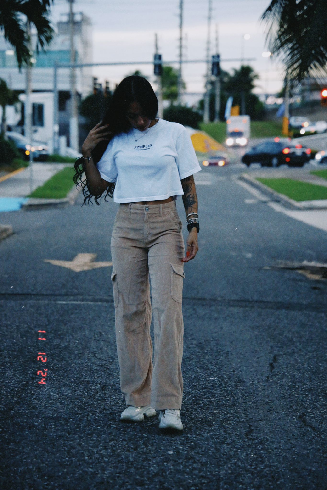 Crop Blanco FITNFLEX en negro